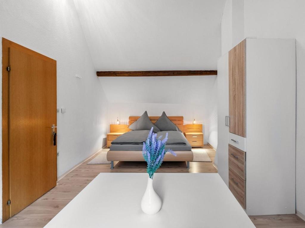 Serene Holiday Home In Nehren With A Beautiful Garden Екстер'єр фото